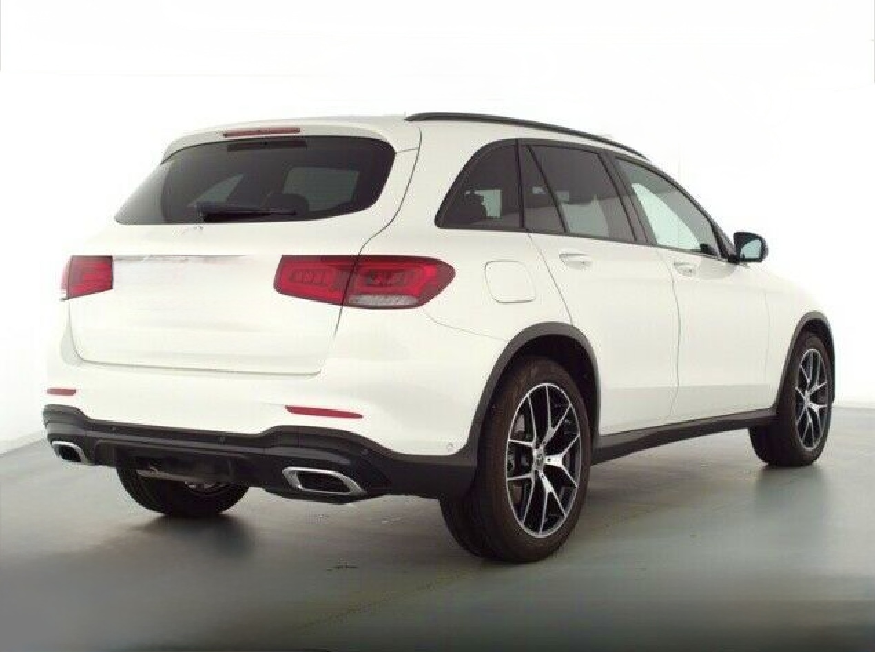 Mercedes GLC 400d 4matic AMG | skladem | ojeté auto od našeho klienta | nafta 330 koní | sportovní paket AMG | super výbava | skvělá cena | nákup online | AUTOiBUY.com